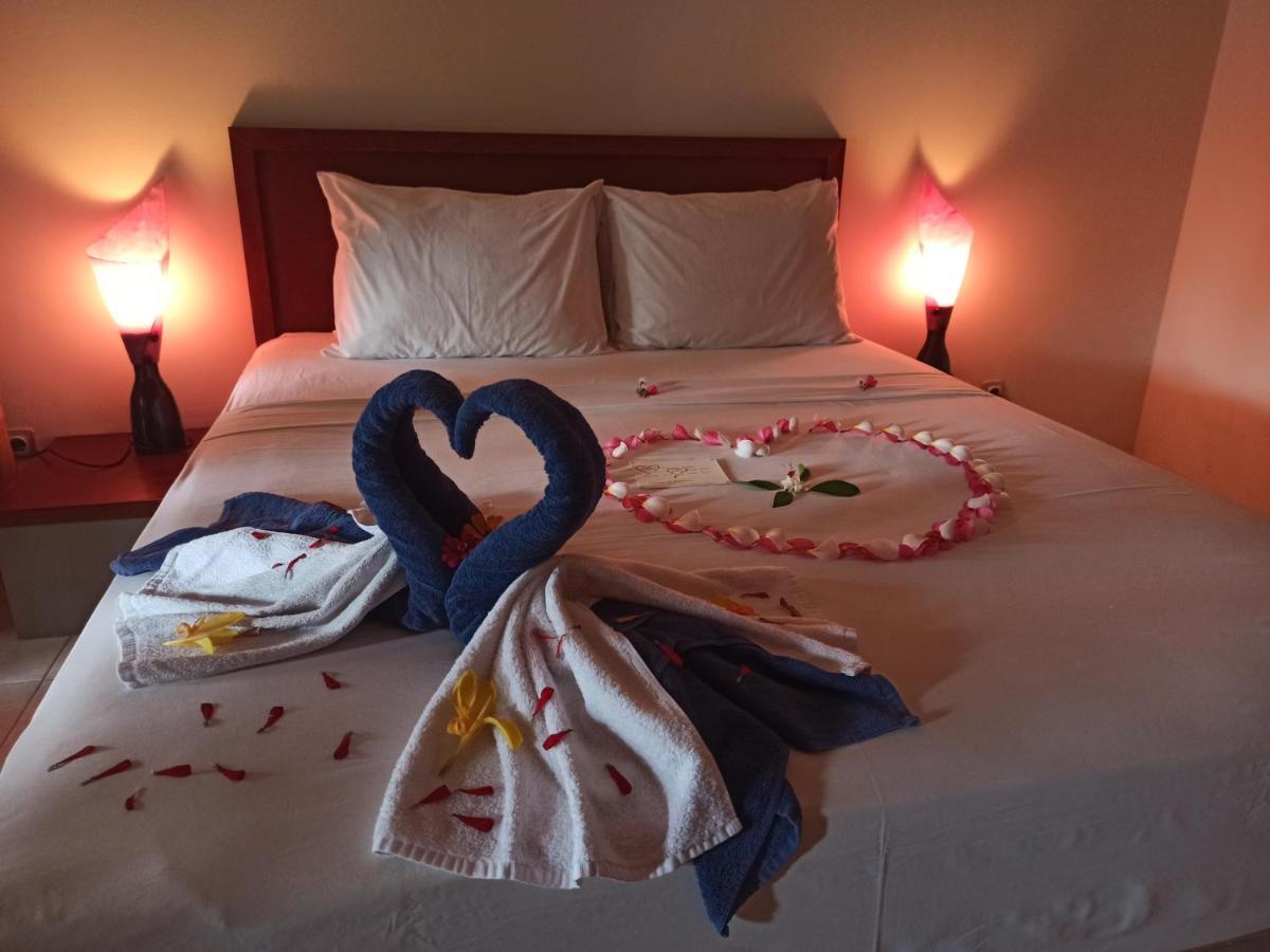 スンギギ ママ　ベラズ　リトリート Bed & Breakfast エクステリア 写真