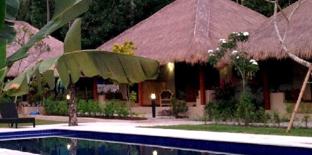 スンギギ ママ　ベラズ　リトリート Bed & Breakfast エクステリア 写真