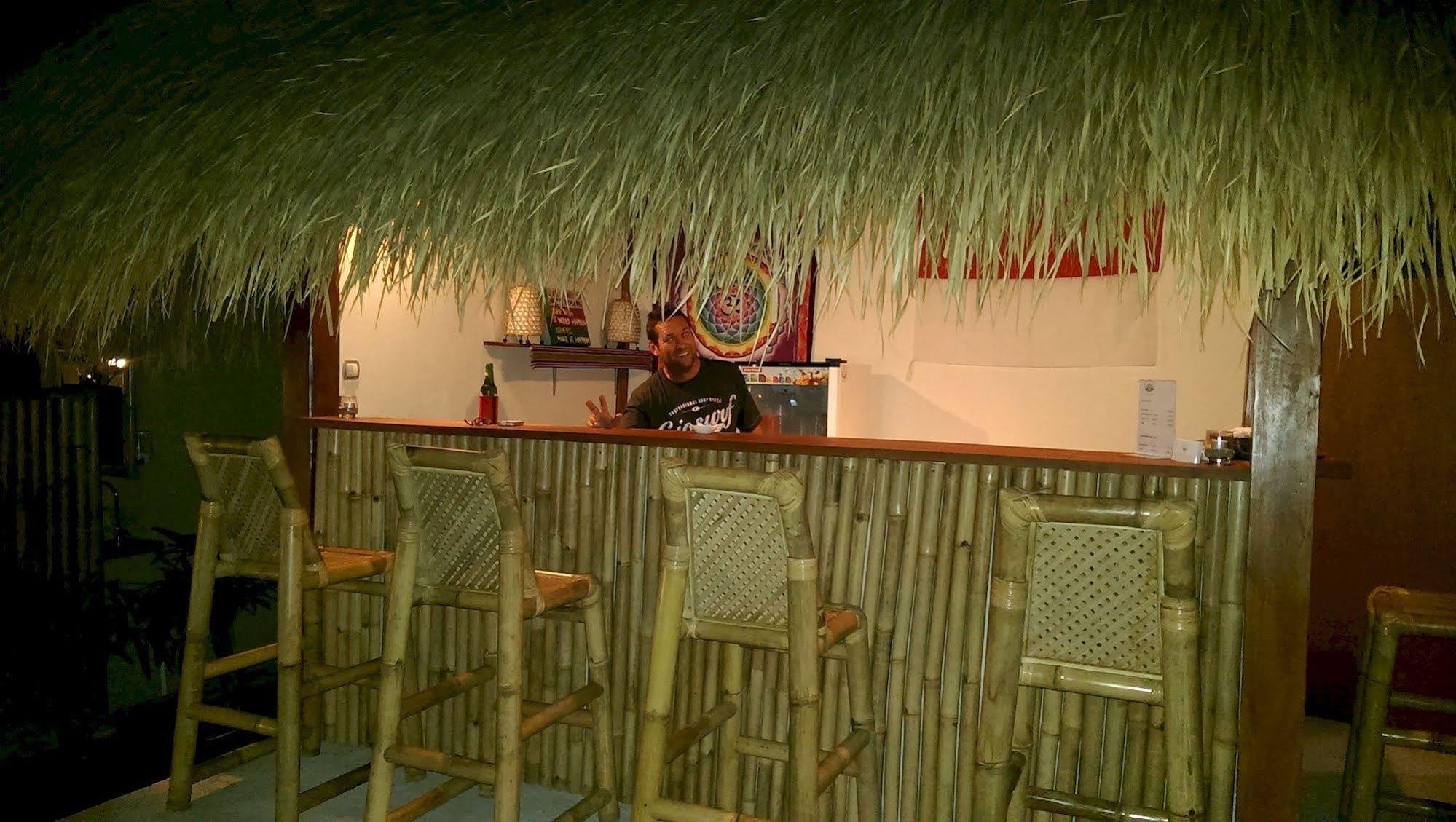 スンギギ ママ　ベラズ　リトリート Bed & Breakfast エクステリア 写真